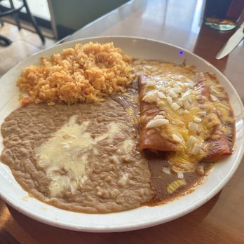 Señor Tequila Mexican Bar & Grill - Enchilada lunch special - Tex-Mex Near Me - Cypress, Texas Señor Tequila Mexican Bar & Grill - Enchilada lunch special - Tex-Mex Near Me - Cypress, Texas