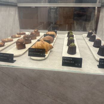 Bome Coffee - Yummy sweets! - Cafes Near Me - Beverly Hills, California