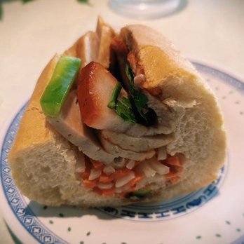 An Di Dzo - 1/3 of a Special Banh Mi - Vietnamese Near Me - Honolulu, Hawaii