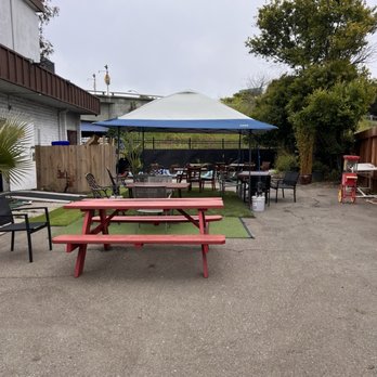 El Jardín De Los Suenos - Outside area - Coffee & Tea Near Me - Richmond, California