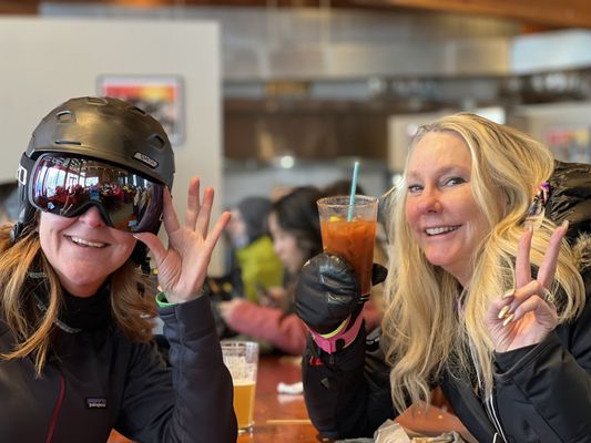 Photo of Summit At Snoqualmie - Snoqualmie Pass, WA, US. Silver fir lodge