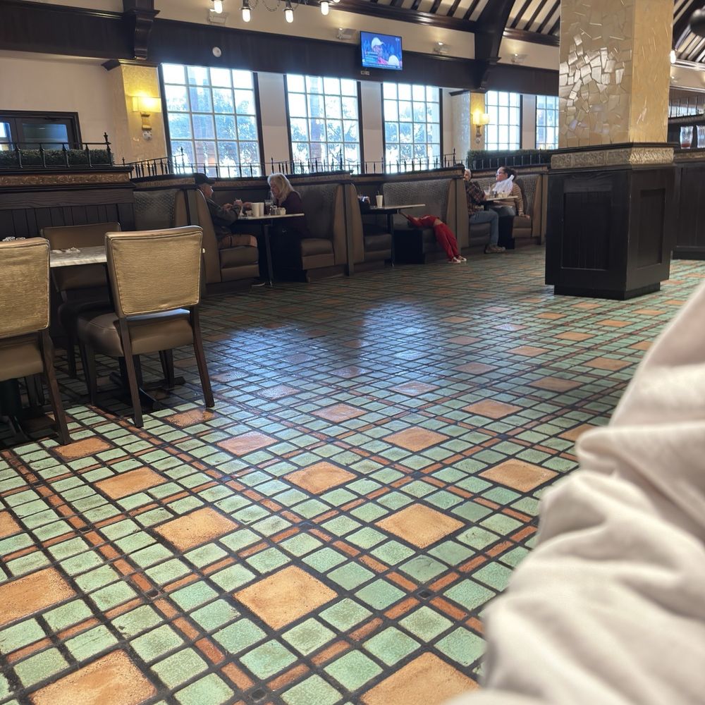 Brass Fork - Cafes Near Me - Henderson, Nevada
