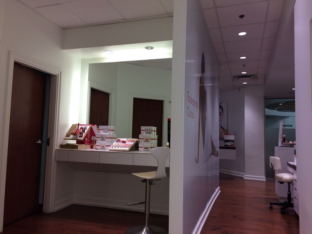 CLARINS Updated July 2024 585 Rue SainteCatherine O, Montréal