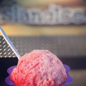 Island Ice - Watermelon with snowcap - Food Trucks Near Me Island Ice - Watermelon with snowcap - Food Trucks Near Me