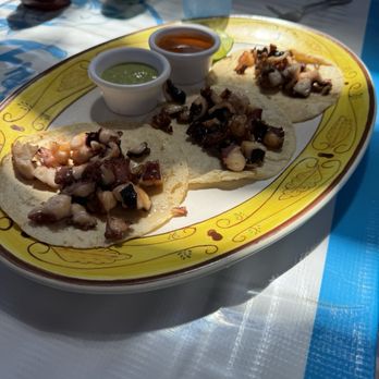  Baja Fria - Octopus tacos in garlic butter - Seafood Near Me - Cabo San Lucas, BCS