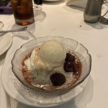 Hy's Steak House - Cherries Jubilee - Steakhouses Near Me - Honolulu, Hawaii