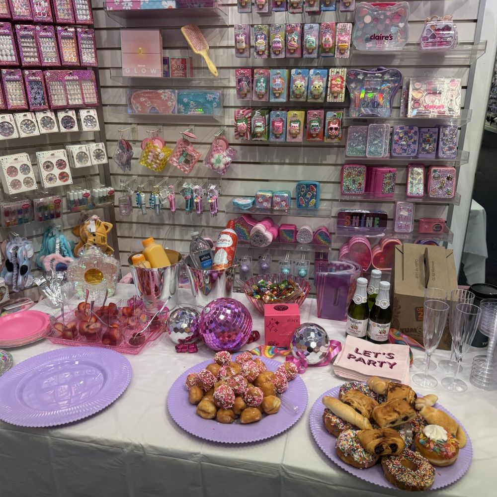 Claire's Accessaries - Accessories Near Me - Santa Ana, California