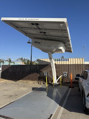 Gilman Brewing Santa Cruz Taproom Brewpub Gastropub Restaurant by null