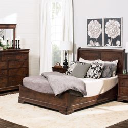 Woodbine Furniture - Louis Phillipe Bedroom collection by Simply Amish
