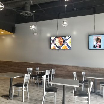 Melting Grill Rocklin - Inside restaurant - 5 tables for 4 and 6 tables for 2 - Asian Fusion Near Me - Rocklin, California