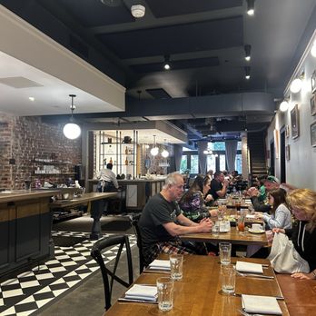 Couvant - Tables - Brasseries Near Me - New Orleans, Louisiana