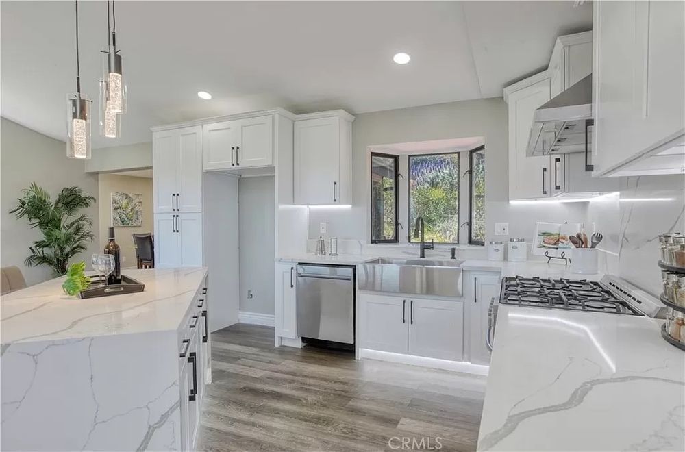 Slide of Wage Builders