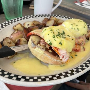 Mike’s All Day Breakfast - Eggs Benedict - Breakfast & Brunch Near Me - Kennebunk, Maine Mike’s All Day Breakfast - Eggs Benedict - Breakfast & Brunch Near Me - Kennebunk, Maine