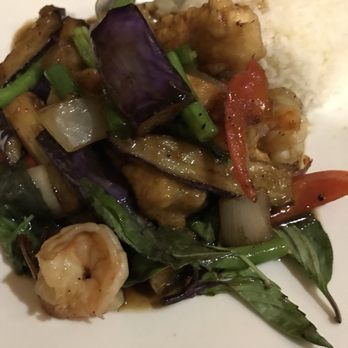 Sue's Kitchen - Thai Near Me - El Sobrante, California Sue's Kitchen - Thai Near Me - El Sobrante, California