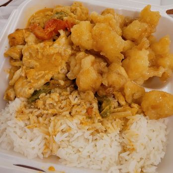 Thai Go - 2 entree combo of red curry chicken and coconut shrimp - Thai Near Me - Lynnwood, Washington Thai Go - 2 entree combo of red curry chicken and coconut shrimp - Thai Near Me - Lynnwood, Washington