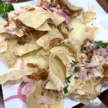 Angry Chair Brewing - Chicken Tinga Nachos - Breweries Near Me - Tampa, Florida