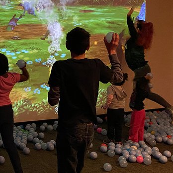 VRsutz - Virtual Reality Centers Near Me - Brossard, Quebec VRsutz - Virtual Reality Centers Near Me - Brossard, Quebec