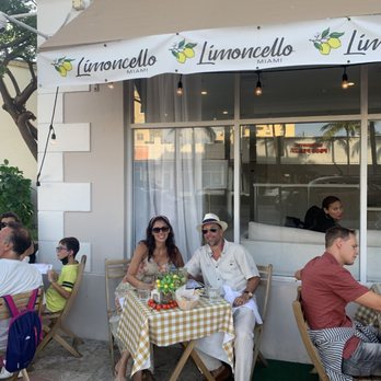 Limoncello - Outdoor people watching - Italian Near Me - Miami Beach, Florida