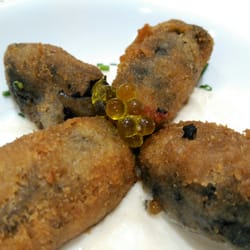 Sergio Megias Gastrobar - Croquetas de choco.