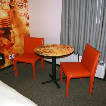 The Tangerine - Room 232 - Hotels Near Me - Burbank, California