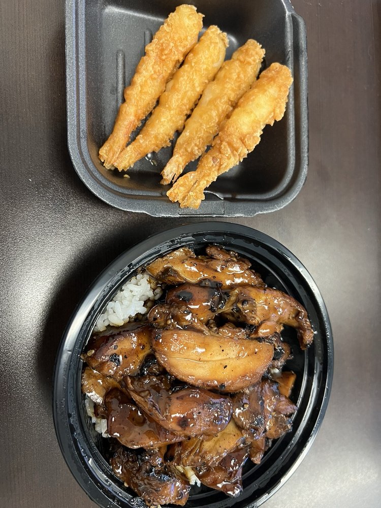 Straight Up Café - Photo 3