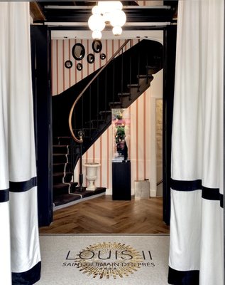 Hôtel Louis II - Paris by null