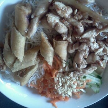 Thanh Thy Vietnamese Cuisine - Before shot - grilled spicy chicken with springrolls bun - Vietnamese Near Me - Cochrane, Alberta Thanh Thy Vietnamese Cuisine - Before shot - grilled spicy chicken with springrolls bun - Vietnamese Near Me - Cochrane, Alberta