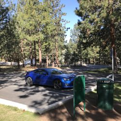 Sylvan Park - Very small parking lot