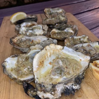 Bourrée - Chargrilled oysters - Chicken Wings Near Me - New Orleans, Louisiana
