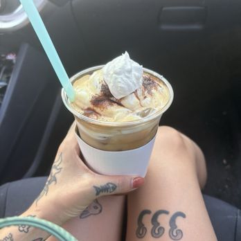 Caffe In Coffee Roasters - Madagascar vanilla cream top coffee with oat milk - Coffee & Tea Near Me - Tustin, California Caffe In Coffee Roasters - Madagascar vanilla cream top coffee with oat milk - Coffee & Tea Near Me - Tustin, California