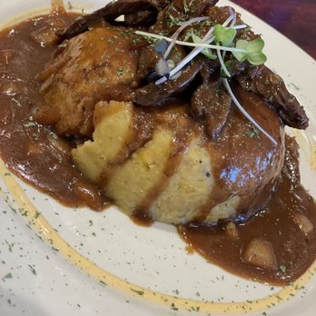 El Kampestre - Mofongo Relleno de karne Kampestre - Steakhouses Near Me - Toa Baja, Puerto Rico