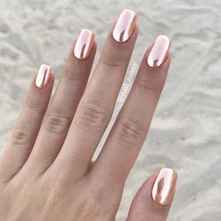 Kuna Nails & Spa - Chrome nails
