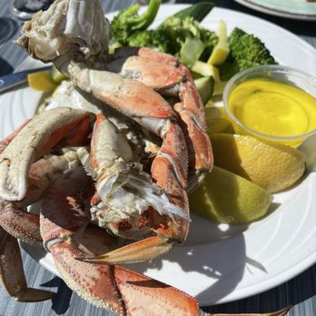 Rose's Bar and Grill - All you can eat crab legs - Seafood Near Me - Morro Bay, California Rose's Bar and Grill - All you can eat crab legs - Seafood Near Me - Morro Bay, California