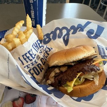 Culver's - Burgers Near Me - Winston-Salem, North Carolina Culver's - Burgers Near Me - Winston-Salem, North Carolina