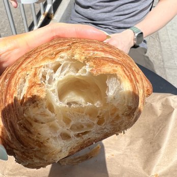 Le Petit Monstre - Croissant - Patisserie/Cake Shop Near Me - Brooklyn, New York