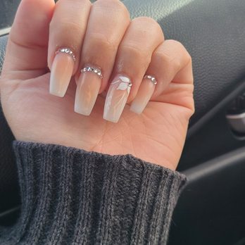 Fairy Nails Lounge - Eyebrow Services Near Me - Hayward, California Fairy Nails Lounge - Eyebrow Services Near Me - Hayward, California