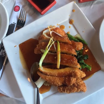Mon Jin Lau - Sesame chicken very crunchy and the sauce it's in is amazing - Asian Fusion Near Me - Troy, Michigan Mon Jin Lau - Sesame chicken very crunchy and the sauce it's in is amazing - Asian Fusion Near Me - Troy, Michigan