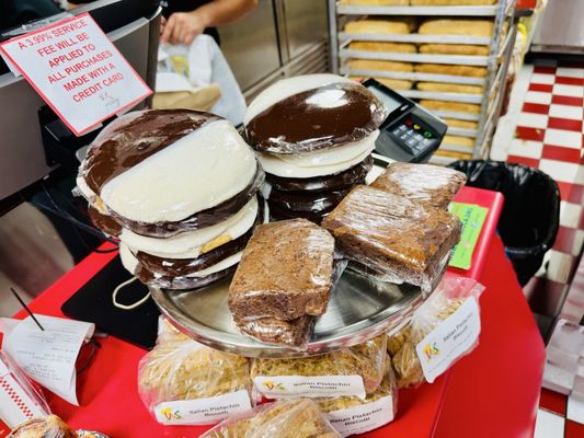 V & S Italian Deli by null