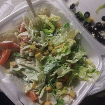 Sacramento Pizza - After i was eating n mixxed it up ...dont like olives. Picked them out didnt know it came on salad lol - Pizza Near Me - Sacramento, California Sacramento Pizza - After i was eating n mixxed it up ...dont like olives. Picked them out didnt know it came on salad lol - Pizza Near Me - Sacramento, California