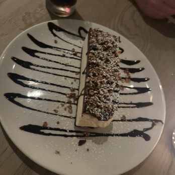Ulu Kitchen - Ice cream sandwich was great - Hawaiian Near Me - Lahaina, Hawaii