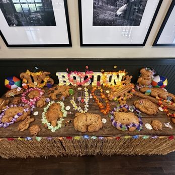 Boudin Bakery Cafe - Display - Bakeries Near Me - San Francisco, California Boudin Bakery Cafe - Display - Bakeries Near Me - San Francisco, California