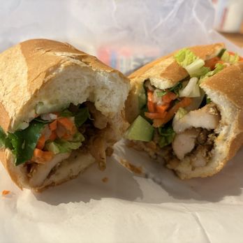 Ms Nguyen Banh Mi & Rolls - Lemongrass chicken banh mi - Vietnamese Near Me - Honolulu, Hawaii Ms Nguyen Banh Mi & Rolls - Lemongrass chicken banh mi - Vietnamese Near Me - Honolulu, Hawaii