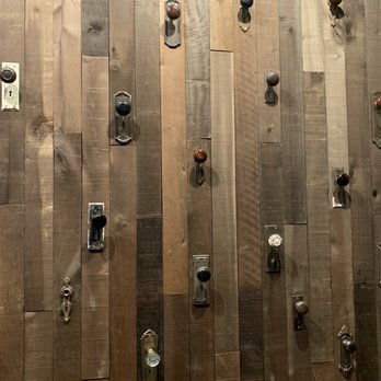 Alibi Speakeasy & Lounge - Entrance - Lounges Near Me - Farmingdale, New York