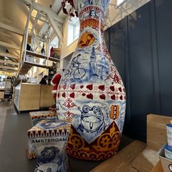 PANCAKES Amsterdam - Inside decor
