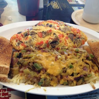 Ranch House Grille - Black bean patty & avacado omelette with southwestern hashbrowns - American Near Me - Phoenix, Arizona