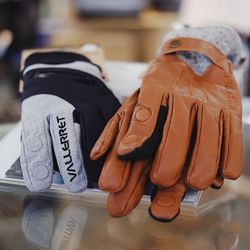 Vistek Edmonton - Nice and warm photography gloves for winter!