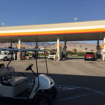 Shell Gas Station - Exterior - Gas Stations Near Me - Arvin, California Shell Gas Station - Exterior - Gas Stations Near Me - Arvin, California