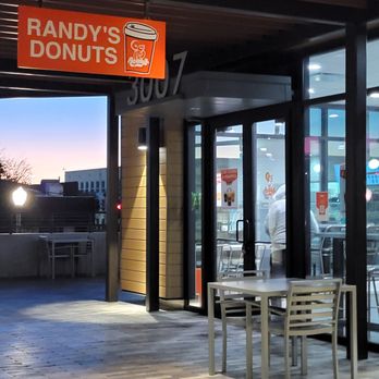 Randy's Donuts - Donuts Near Me - Burbank, California Randy's Donuts - Donuts Near Me - Burbank, California