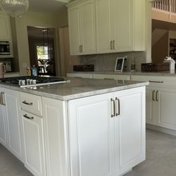 Rhodes Custom Finishes Painting