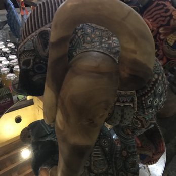 Camino Real - Bejeweled nutsack on this Oaxacan boar - Hotels Near Me - México, D.F., DIF